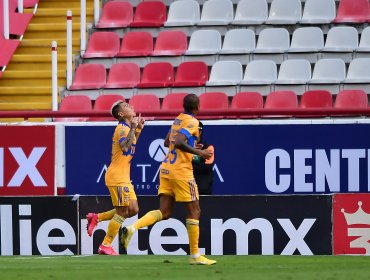 Vuelve el Fútbol en México: Vargas anotó en triunfo del Tigres ante el Necaxa de los chilenos