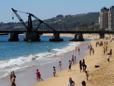 Presentan proyecto para que todos los feriados del 2021 se celebren lunes o viernes