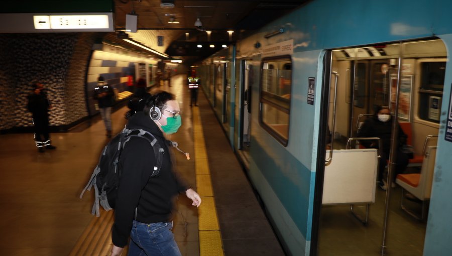 Metro de Santiago reabrió cuatro estaciones de la línea 5, incluida Plaza de Maipú