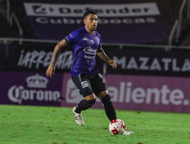 Chilenos del Mazatlán FC tuvieron un pésimo debut como local en la liga mexicana