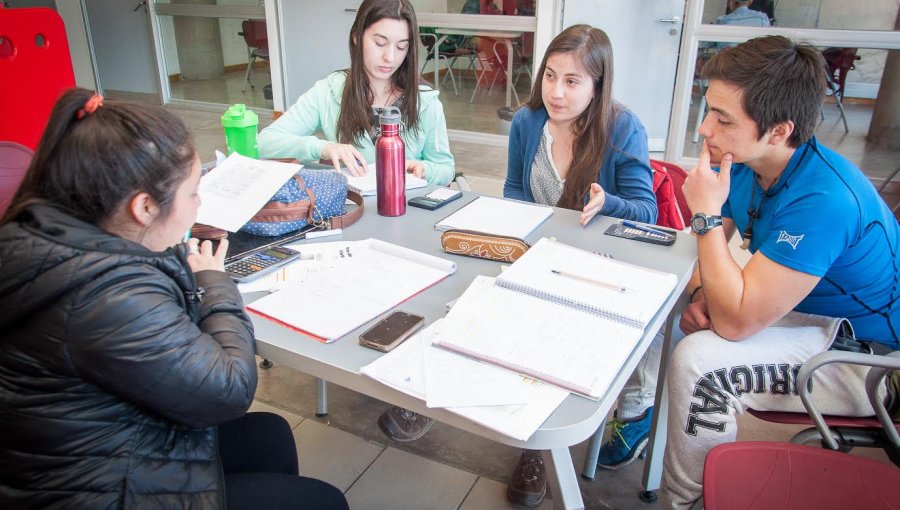 U. de Playa Ancha realizará taller sobre debates, enfocado a alumnos de enseñanza media