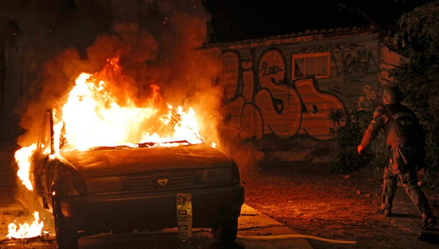 Cacerolazos, barricadas y enfrentamientos marcan cierre de la Cuenta Pública