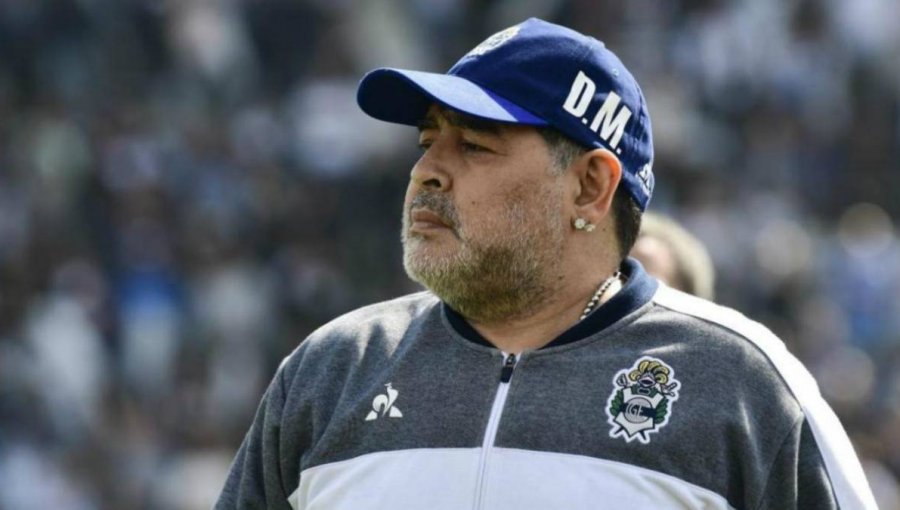 Conmebol convoca a Maradona y otras figuras para campaña solidaria por el Covid-19