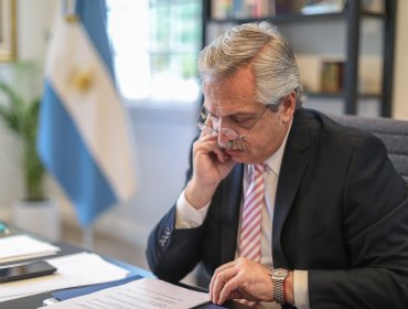 Argentina prohibirá las reuniones sociales tras superar los 200 mil casos de coronavirus