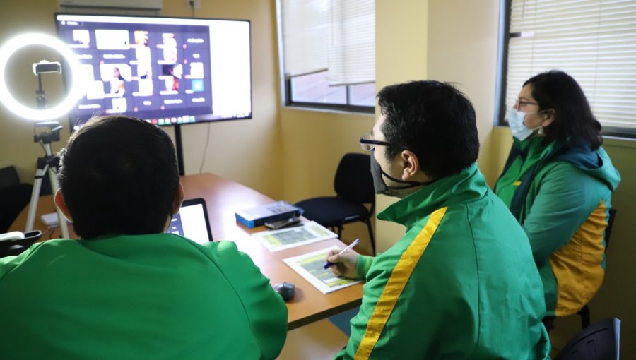 Más de un centenar de vecinos de La Cruz participaron en reunión virtual sobre postulaciones a subsidio habitacional