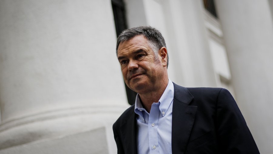 Senador Ossandón suspende su militancia en RN tras solicitud de formalización por tráfico de influencias