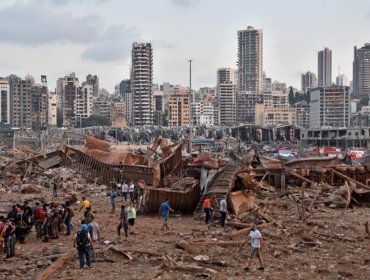 Unos 70 muertos y al menos 2.700 heridos es el saldo de la megaexplosión que sacudió a Beirut