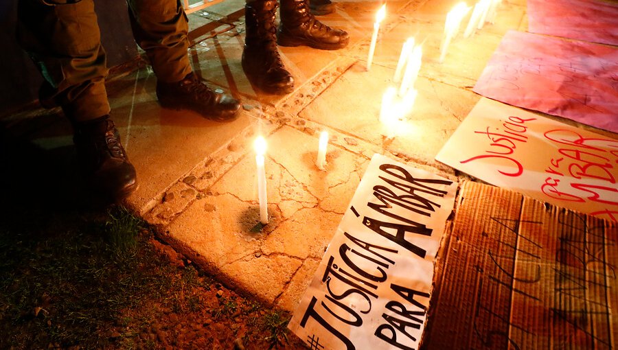 Cientos de personas se manifestaron en las afueras de la casa de Ámbar pidiendo justicia