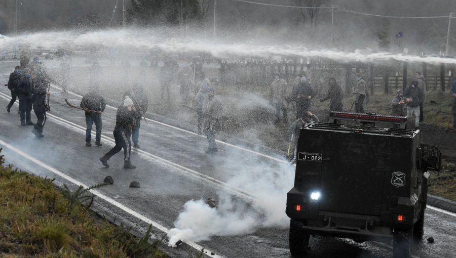 Carabinero resulta con trauma ocular en medio de manifestaciones en Curacautín