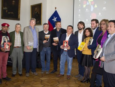 Concejales de Valparaíso vuelven a arremeter contra Jorge Sharp: "Poca seriedad, imprudencia y liviandad" en dichos tras entrevista del alcalde