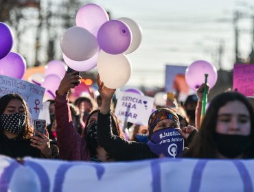 Más de un centenar de mujeres se manifiesta en las calles de Quilpué pidiendo "justicia para Ámbar"