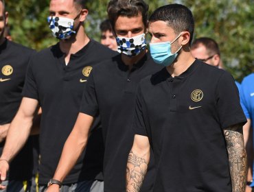 Alexis y plantel del Inter dieron un paseo por Düsseldorf previo a duelo con Leverkusen