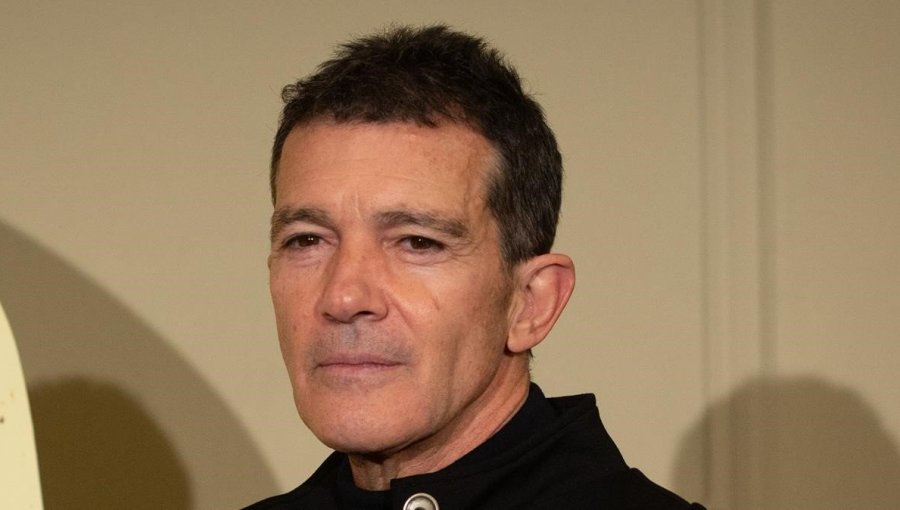 Antonio Banderas anunció su contagio de Covid-19 en el día de su cumpleaños