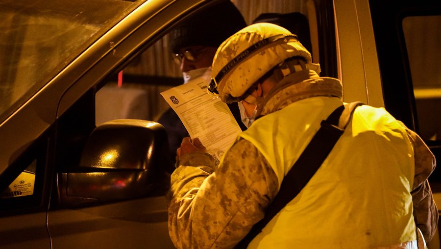 2.552 personas fueron detenidas por infringir el toque de queda y la cuarentena en Chile