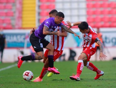 Necaxa venció al Mazatlán en duelo con cuatro chilenos en cancha en liga mexicana