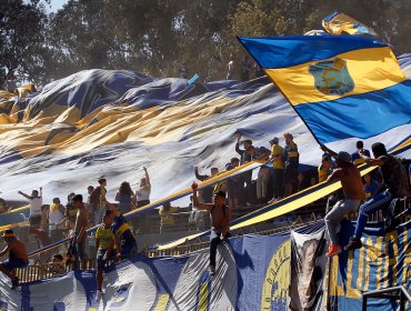 Más de 60 personas se congregaron en masivo funeral de hincha de Everton en cementerio de Viña del Mar