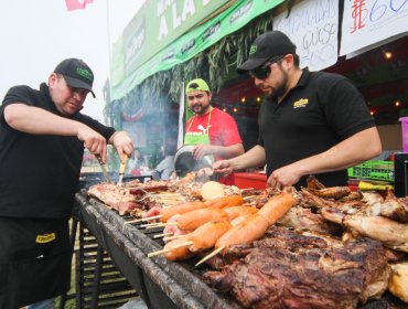 Suspenden tradicionales ramadas del parque Alejo Barrios de Valparaíso, pero en octubre se celebraría al "Roto chileno"