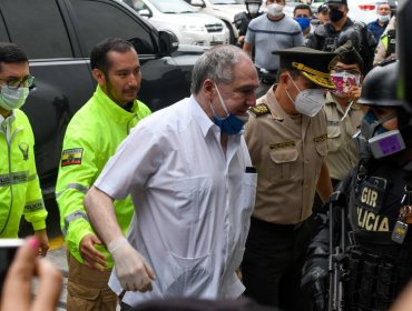 Ex presidente ecuatoriano Abdalá Bucaram fue detenido por presunta delincuencia organizada