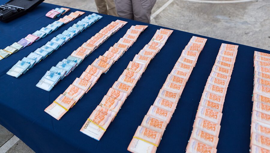 Desarticulan banda dedicada a "préstamos gota a gota" que operaba en cuatro regiones del país y en el extranjero