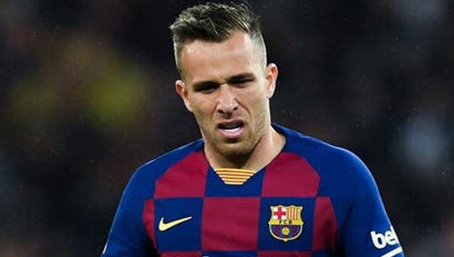 Arthur Melo dio positivo en control de alcoholemia tras chocar su Ferrari