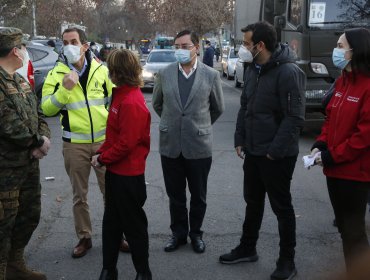 Realizan intensa fiscalización en el comienzo de la «Transición» en Santiago y Estación Central