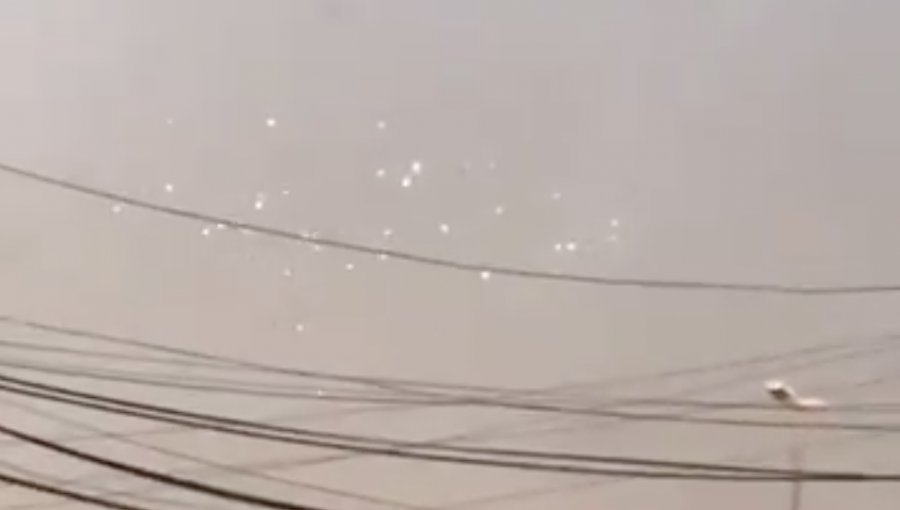 Revuelo causan extrañas luces que sobrevuelan el cielo de Punta Arenas