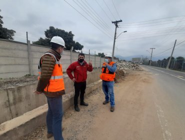 Ministerio de Obras Públicas trabaja en anhelada ciclovía para vecinos de Pocochay, en Quillota