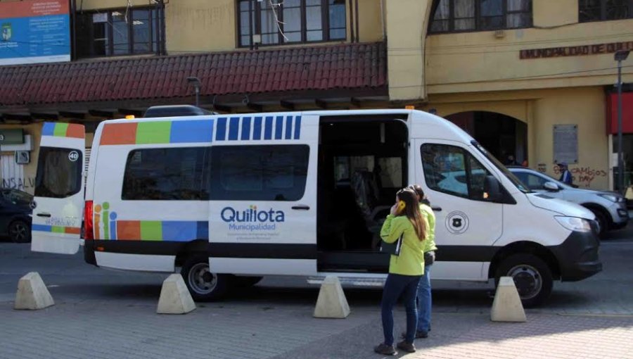 Municipalidad de Quillota recibió buses para traslado de personas en situación de discapacidad o movilidad reducida