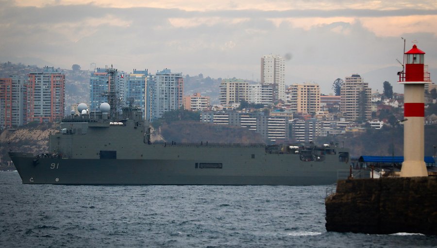 Buque 'Sargento Aldea' zarpa de Valparaíso tras haber realizado 179 operaciones