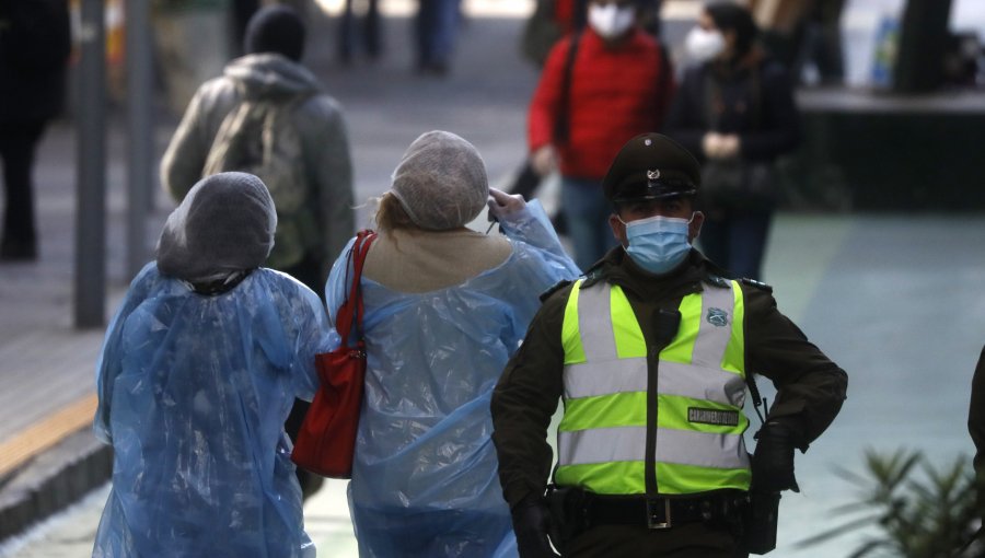 Carabineros: 1.247 detenidas y 984.481 permisos temporales en últimas 24 horas