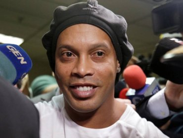 Ronaldinho fue dejado en libertad tras más de cinco meses detenido en Paraguay