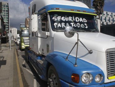 Gobierno "comparte" inquietud de camioneros, pero pide diálogo sin "amenazas ni extorsión"