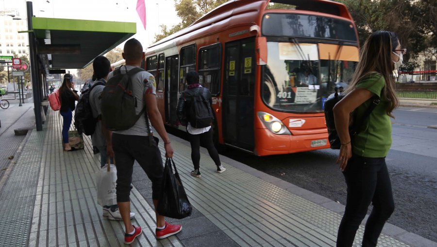 Validaciones en el transporte público Metropolitano aumentaron un 18,5% respecto a la semana anterior