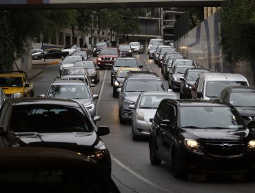 Flujos vehiculares en Santiago aumentaron un 13% respecto a la semana pasada