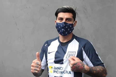 Patricio Rubio y Mario Salas debutaron oficialmente en Alianza Lima de Perú