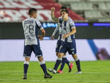 Chilenos vieron acción y anotaron en cruce entre Pachuca y Mazatlán por liga mexicana