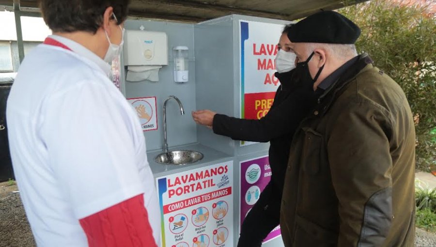 Municipio de Quilpué instaló lavamanos en el centro para facilitar la sanitización durante la pandemia