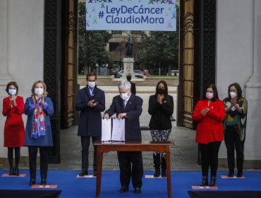 Presidente Piñera promulga la Ley Nacional del Cáncer: beneficiará a 50 mil personas