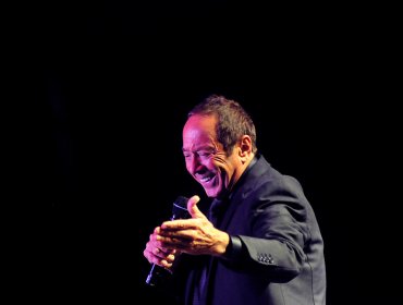 Paul Anka contó cómo se salvó de vivir el terremoto del 27/F tras presentarse en Viña 2010