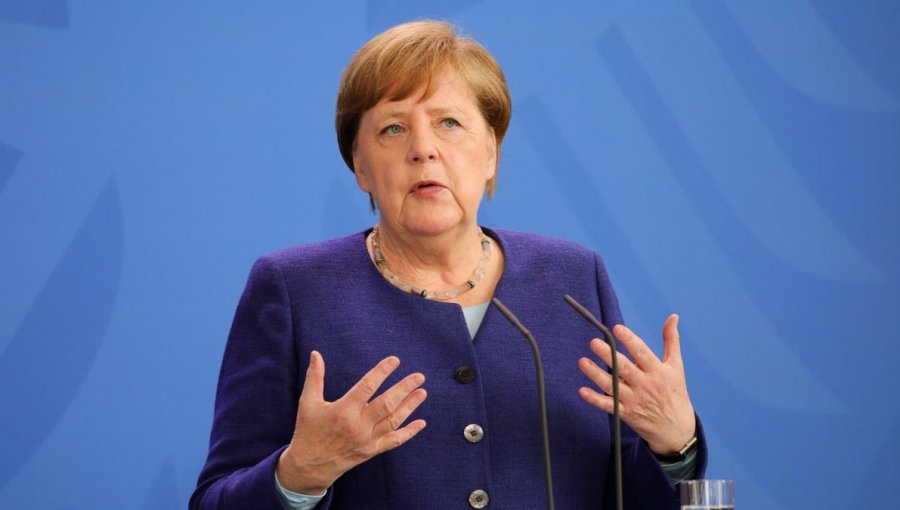 Angela Merkel advierte que tras el verano europeo llegarán "tiempos más difíciles" en Alemania