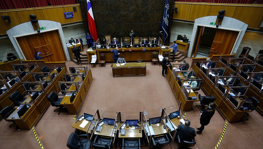 Senado vuelve a suspender sesiones presenciales por nuevo caso de Covid-19