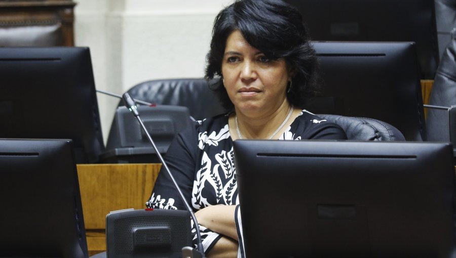 Senadora Provoste cuestiona al Ministerio de Educación por convocatoria al proceso de Evaluación Docente