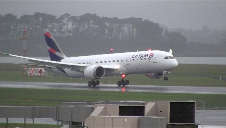 Aerolíneas y aeropuertos de Latinoamérica y el Caribe piden minimizar las cuarentenas de viajeros