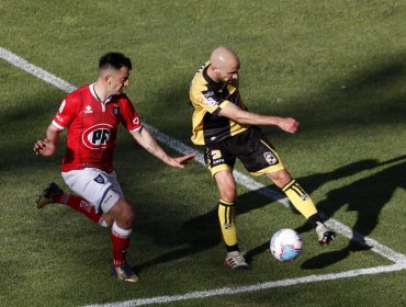 Huachipato se mete en la parte alta de la tabla tras derrotar a Coquimbo 2-1