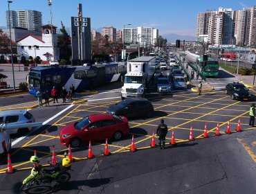 Transición en La Florida: Centro de la comuna cerrado para vehículos particulares