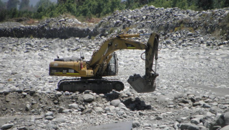 Solicitan al Servicio de Evaluación Ambiental no aprobar proyecto de extracción de áridos en Petorca sin la participación ciudadana