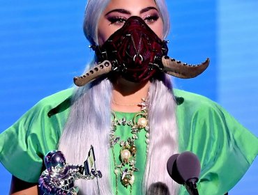 Lady Gaga se ganó todas las miradas con sus mascarillas en premios MTV