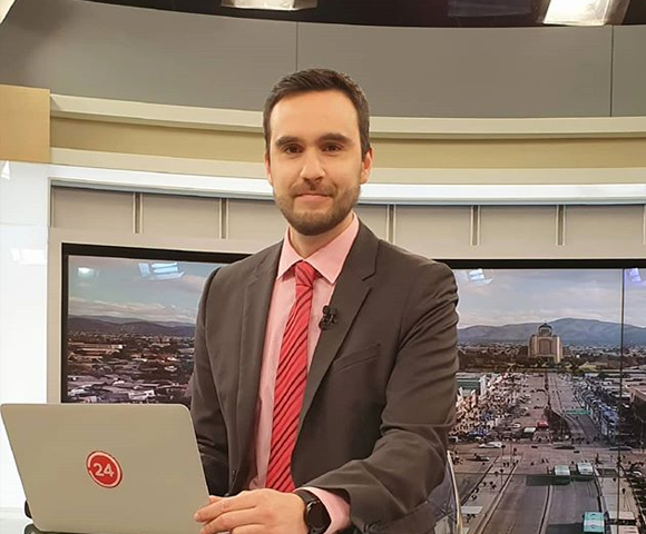 Reconocido periodista deja TVN tras más de 10 años en el canal