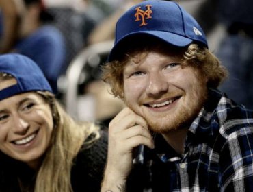 Ed Sheeran y su esposa Cherry Seaborn anunciaron el nacimiento de su primera hija