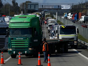 Corte de Puerto Montt ordena que el tránsito de camiones del aseo sea custodiado por Carabineros durante al paro